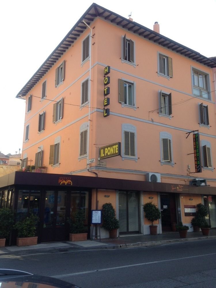 Hotel Il Ponte Cecina  Exteriér fotografie