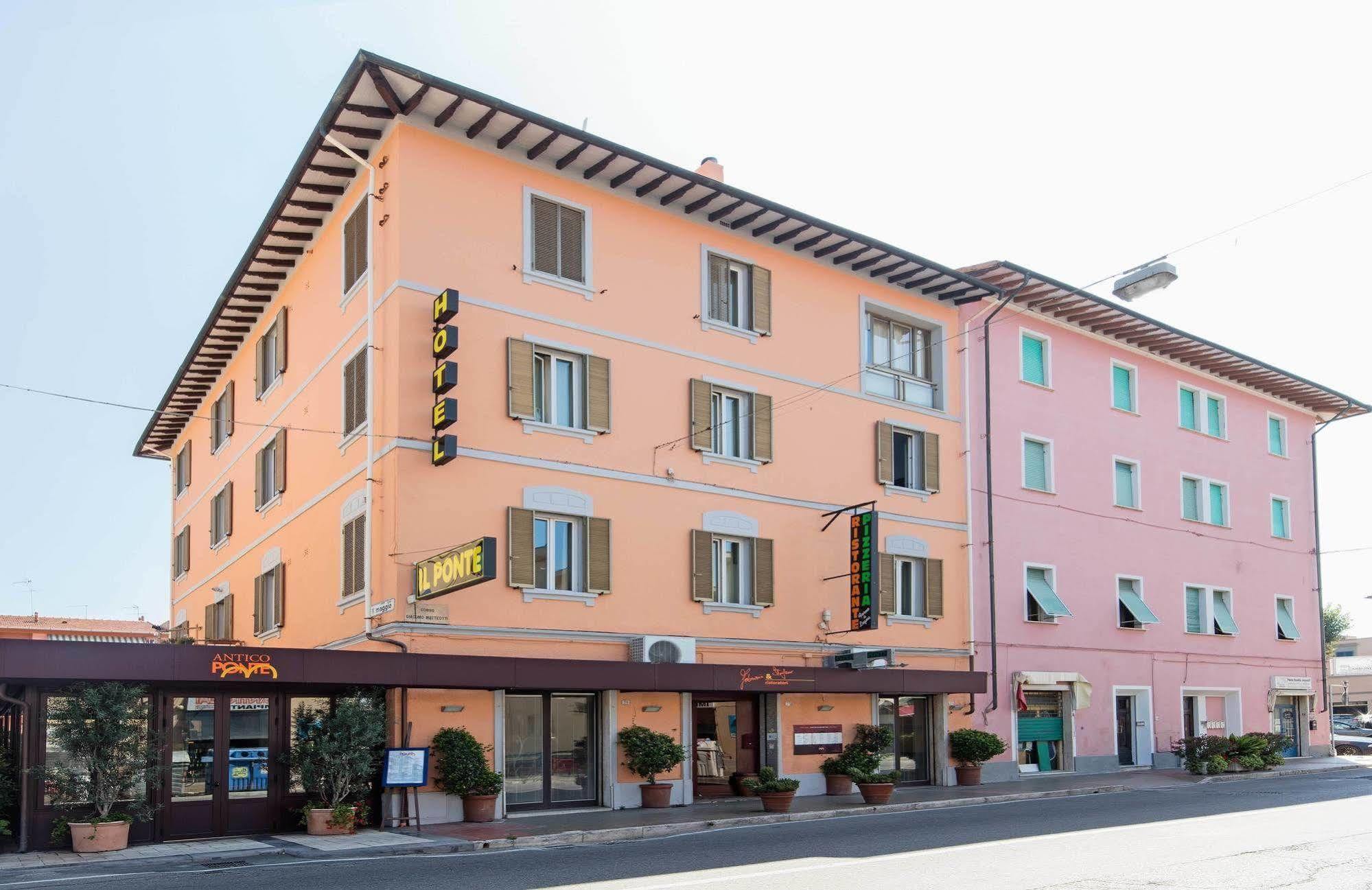 Hotel Il Ponte Cecina  Exteriér fotografie